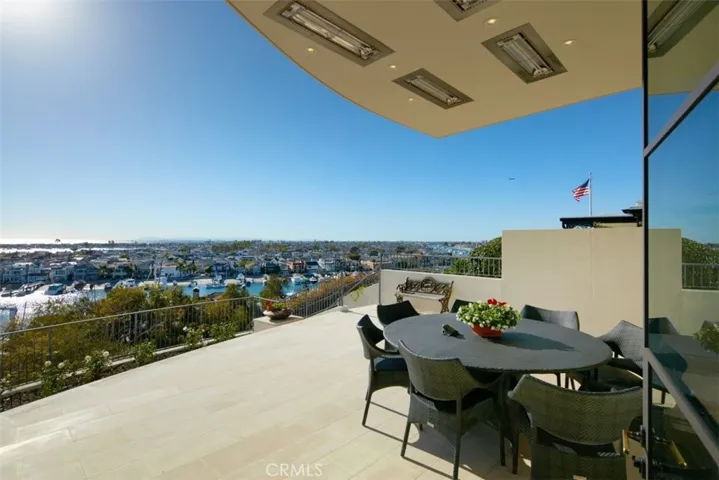 1523 Dolphin Terrace, Corona Del Mar, California 92625