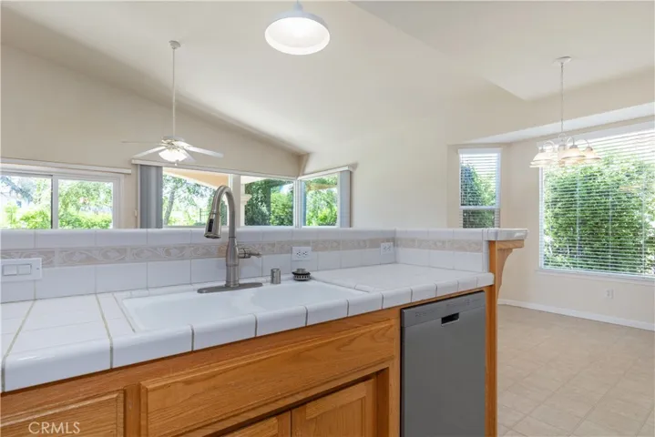 909 Torrey Pines Drive, Paso Robles, California 93446