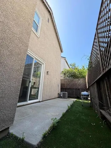 3650 Tice Creek Way, Sacramento, California 95833