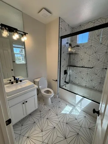 3650 Tice Creek Way, Sacramento, California 95833