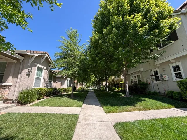 3650 Tice Creek Way, Sacramento, California 95833