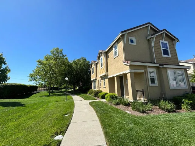 3650 Tice Creek Way, Sacramento, California 95833