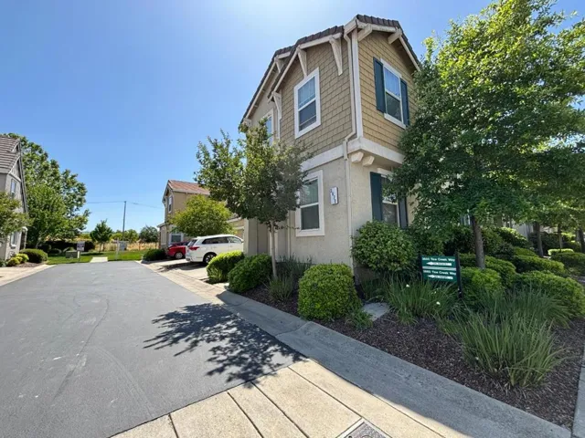 3650 Tice Creek Way, Sacramento, California 95833