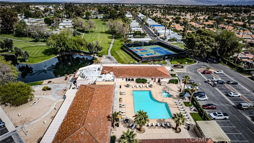 Palm Desert Country Club