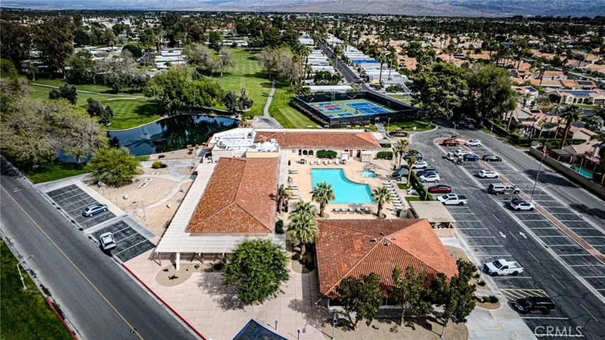Palm Desert Country Club Community