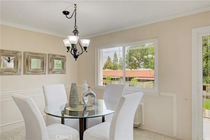 Enjoy entertaining your family and friends in this cozy dining area.