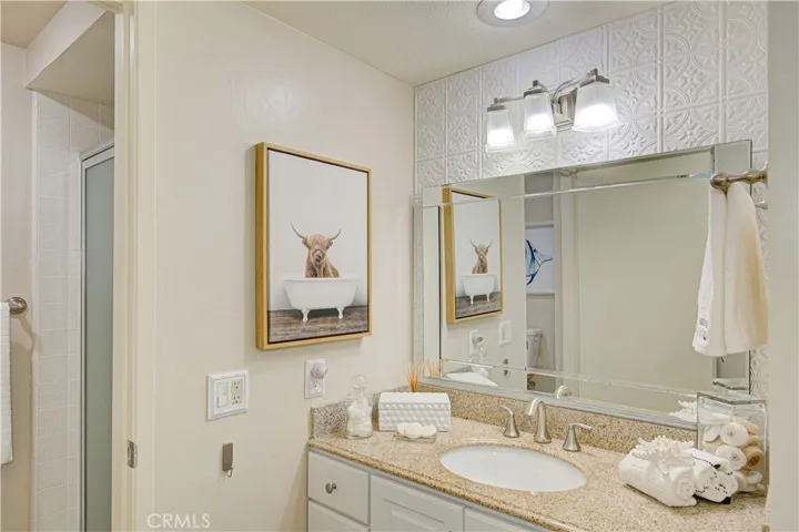 861 Ronda Mendoza B, Laguna Woods, California 92637