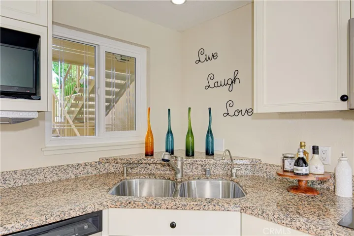 861 Ronda Mendoza B, Laguna Woods, California 92637