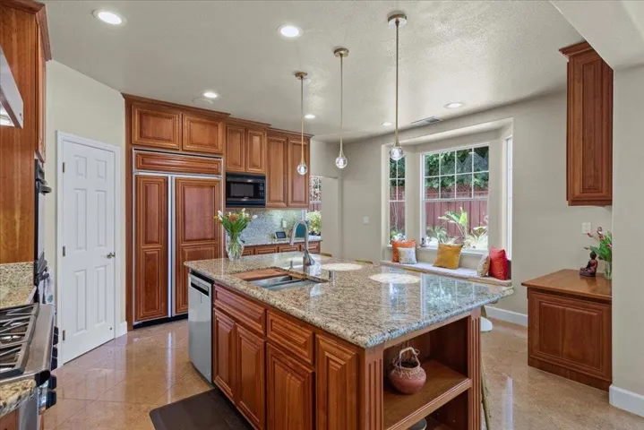 127 Verde Court, Los Gatos, California 95032