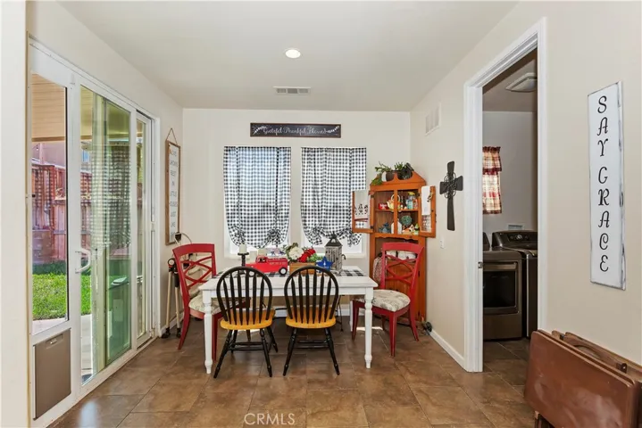 12457 Los Moras, Victorville, California 92392