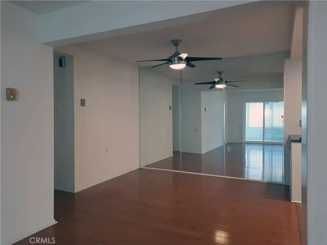 Dining​​‌​​​​‌​​‌‌​​‌​​​‌‌​​​‌​​‌‌​​‌‌​​‌‌​​​​ room