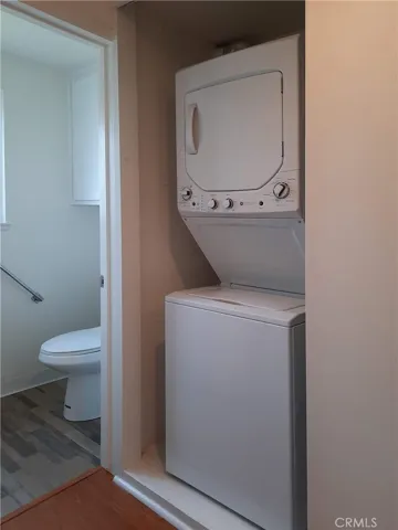 Washer & dryer