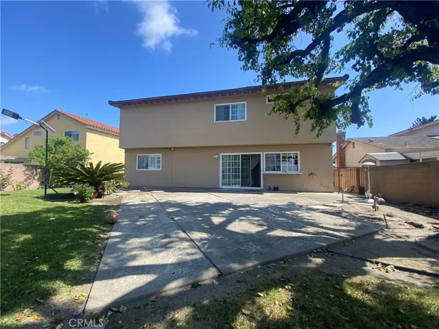 11095 Begonia Avenue, Fountain Valley, California 92708