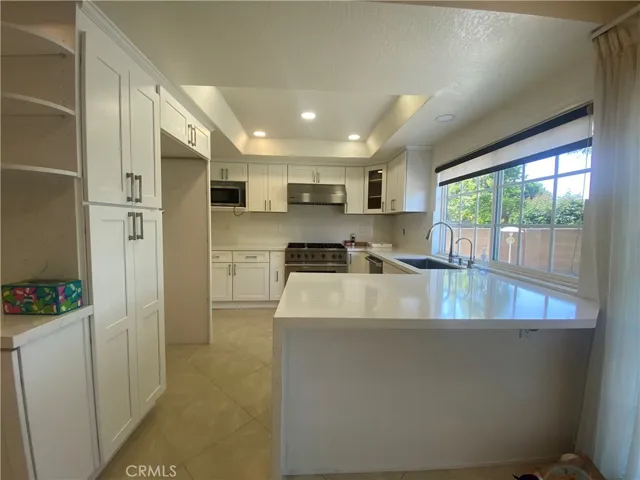 11095 Begonia Avenue, Fountain Valley, California 92708