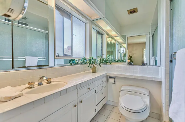 5 San Miguel Circle, Salinas, California 93901