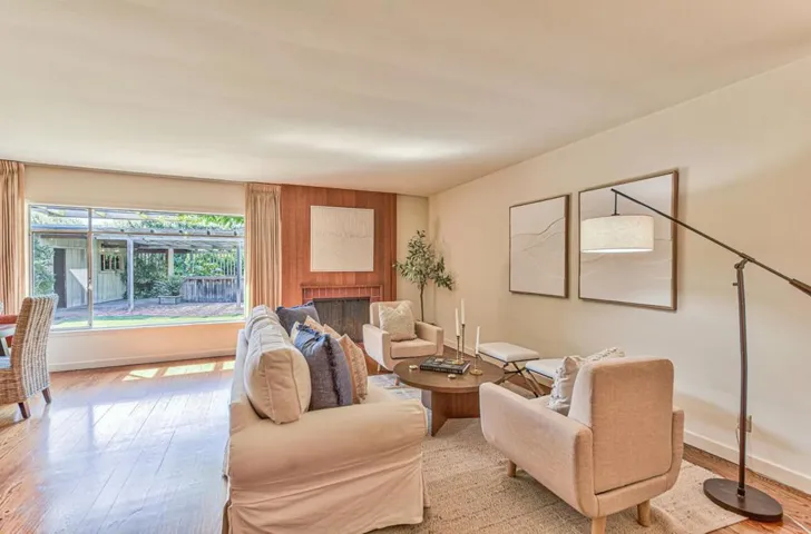 5 San Miguel Circle, Salinas, California 93901