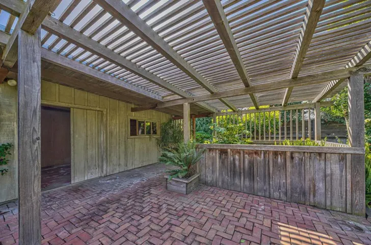 5 San Miguel Circle, Salinas, California 93901