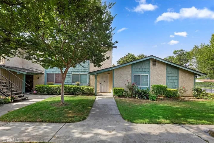 2375 Gonzaga Lane, Riverside, California 92507