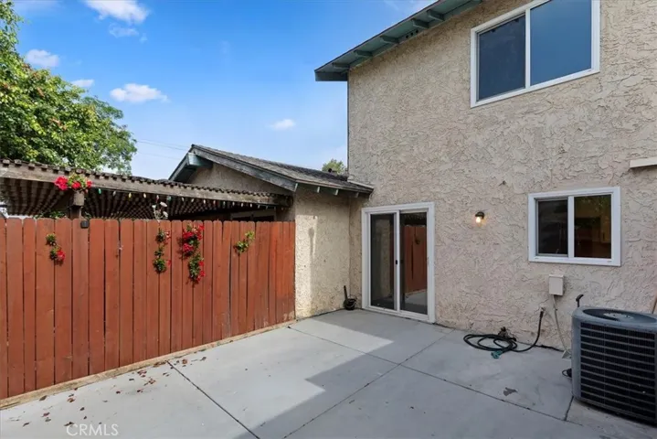 2375 Gonzaga Lane, Riverside, California 92507