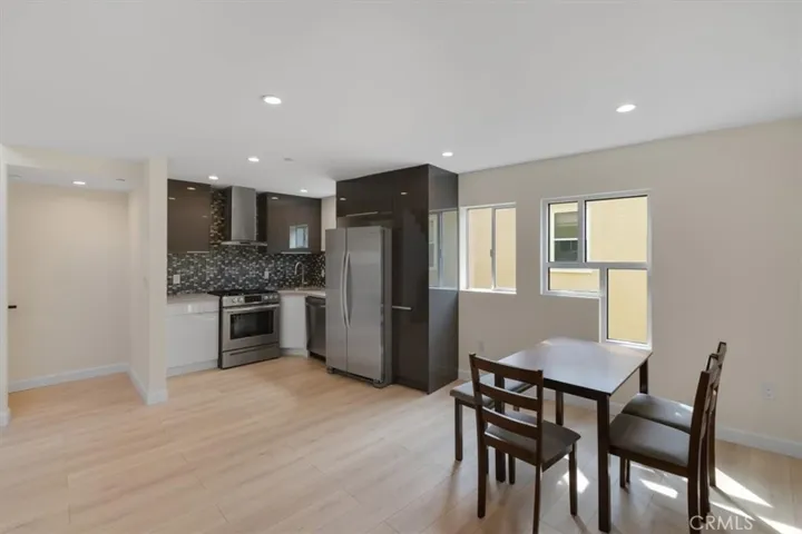 1807 17th Street 4, Santa Monica, California 90404