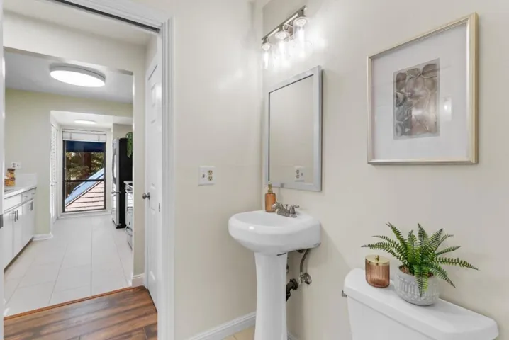 1011 Foxchase Drive, San Jose, California 95123