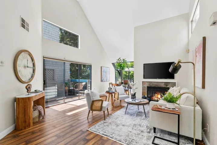 1011 Foxchase Drive, San Jose, California 95123