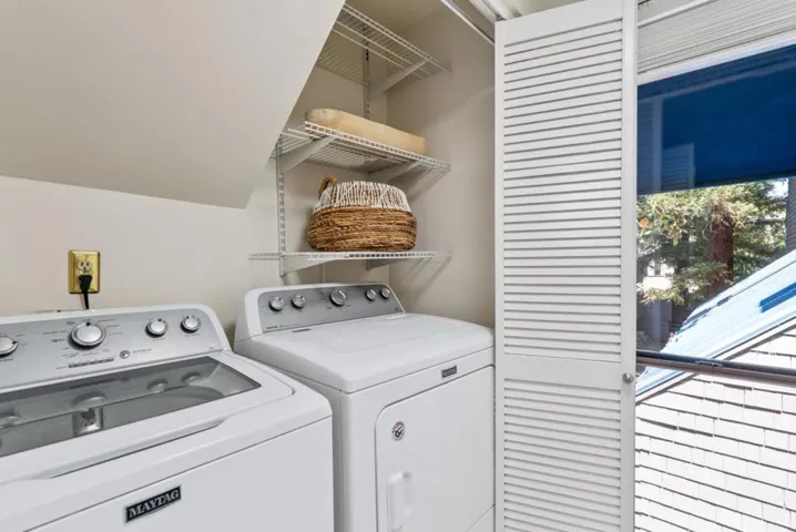 1011 Foxchase Drive, San Jose, California 95123