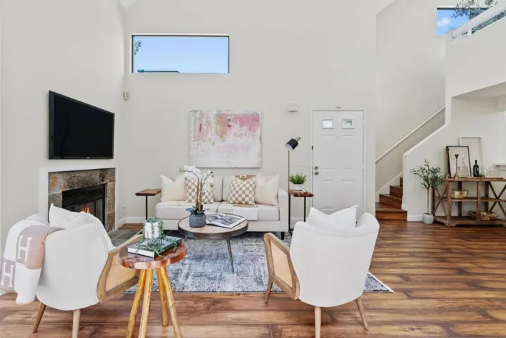 1011 Foxchase Drive, San Jose, California 95123