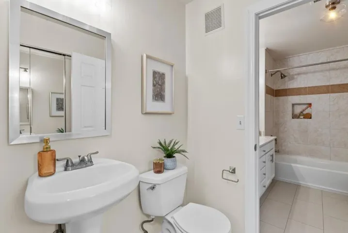 1011 Foxchase Drive, San Jose, California 95123