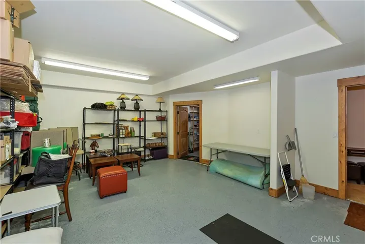 26611 Amador Lane, Lake Arrowhead, California 92352