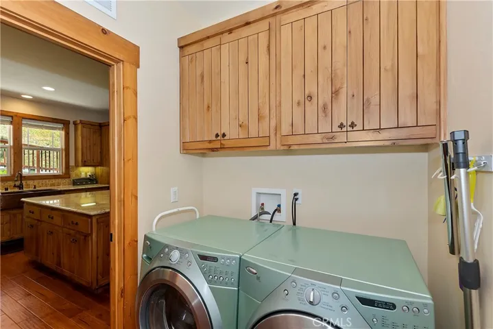26611 Amador Lane, Lake Arrowhead, California 92352