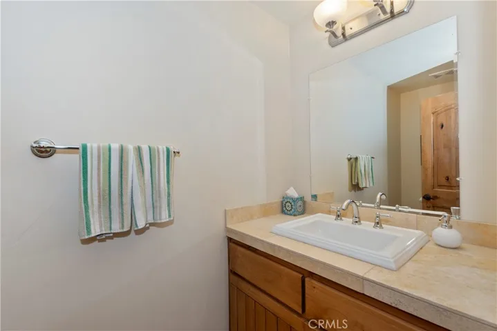 26611 Amador Lane, Lake Arrowhead, California 92352
