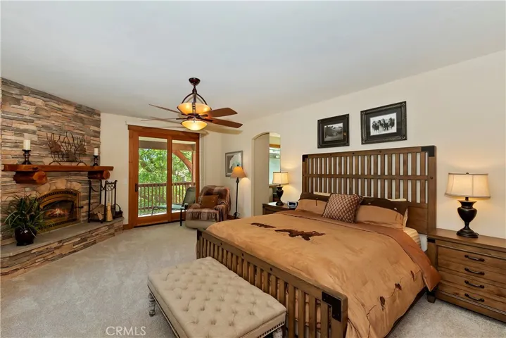 26611 Amador Lane, Lake Arrowhead, California 92352