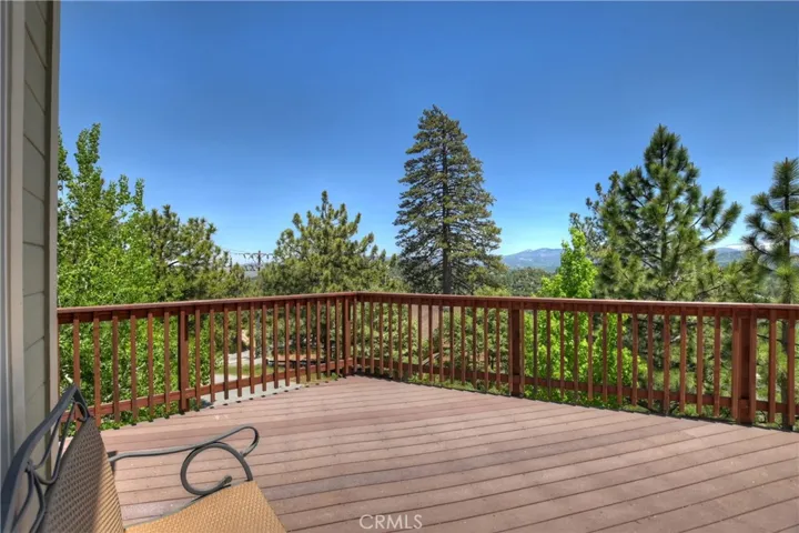 26611 Amador Lane, Lake Arrowhead, California 92352