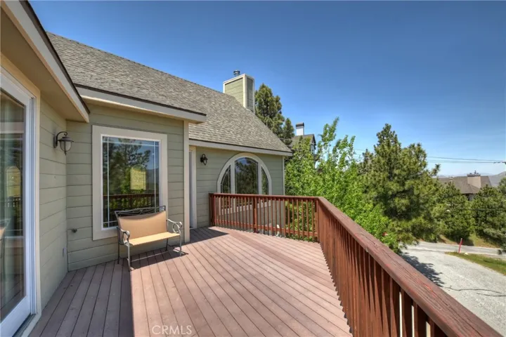 26611 Amador Lane, Lake Arrowhead, California 92352