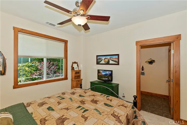 26611 Amador Lane, Lake Arrowhead, California 92352