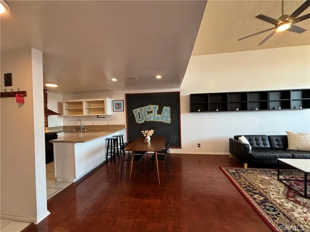 11044 Ophir Drive D, Los Angeles, California 90024