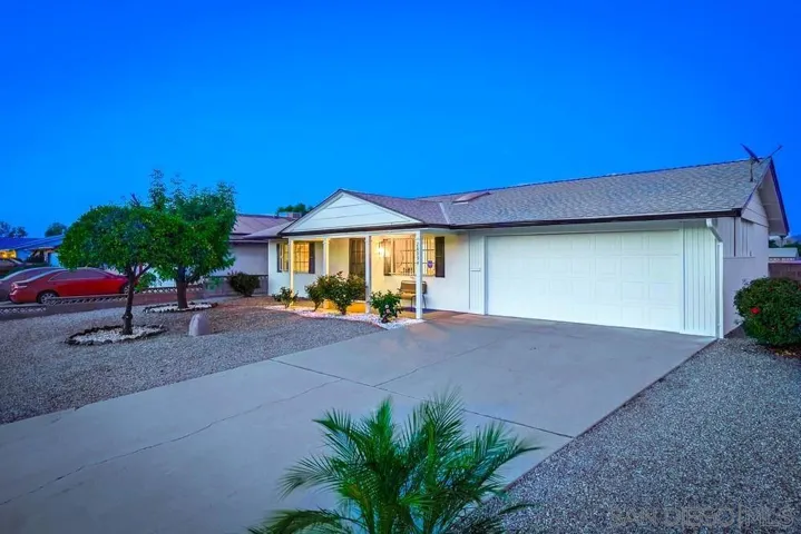 28094 Murrieta Rd, Menifee, California 92586