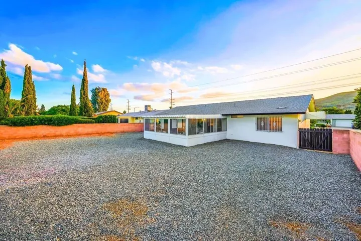 28094 Murrieta Rd, Menifee, California 92586