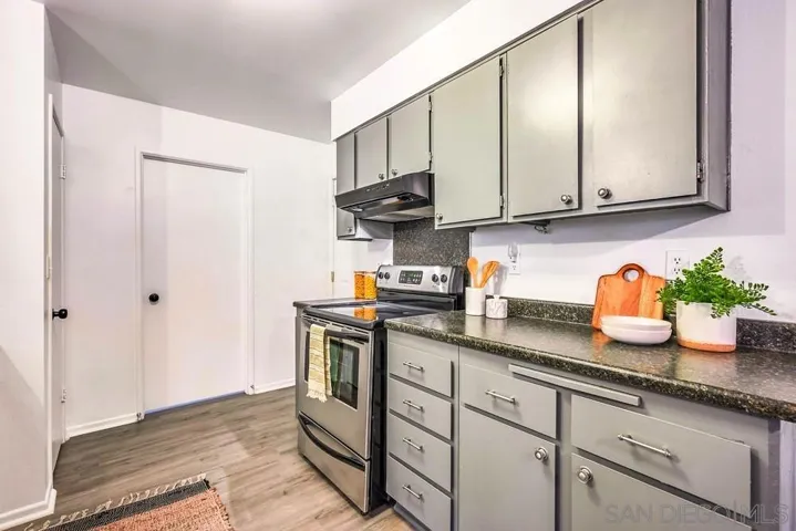 28094 Murrieta Rd, Menifee, California 92586
