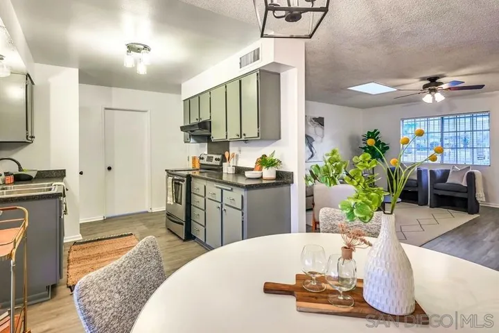 28094 Murrieta Rd, Menifee, California 92586