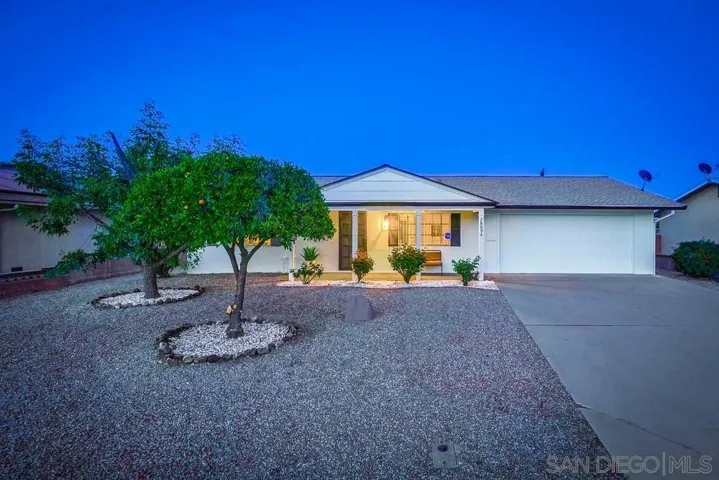 28094 Murrieta Rd, Menifee, California 92586