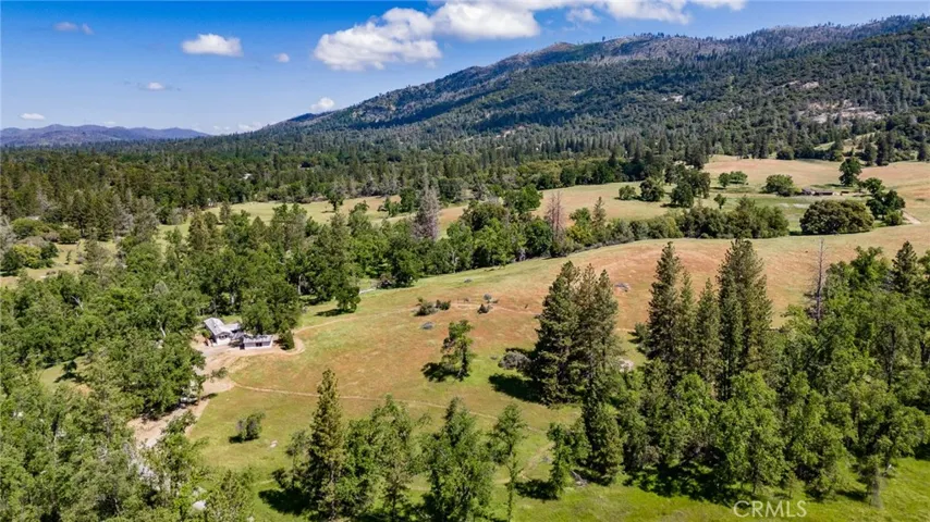 3122 Triangle Park Road, Mariposa, California 95338