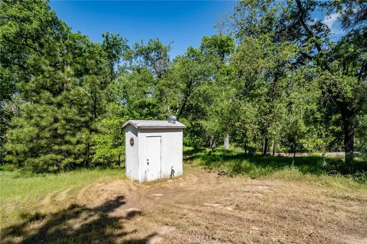 3122 Triangle Park Road, Mariposa, California 95338