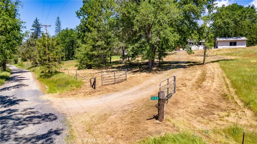 3122 Triangle Park Road, Mariposa, California 95338