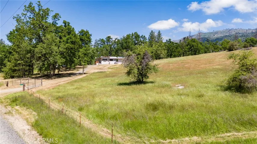 3122 Triangle Park Road, Mariposa, California 95338