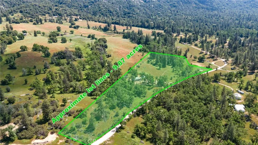 3122 Triangle Park Road, Mariposa, California 95338