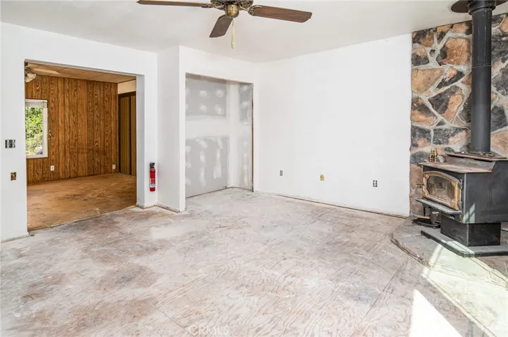 3122 Triangle Park Road, Mariposa, California 95338