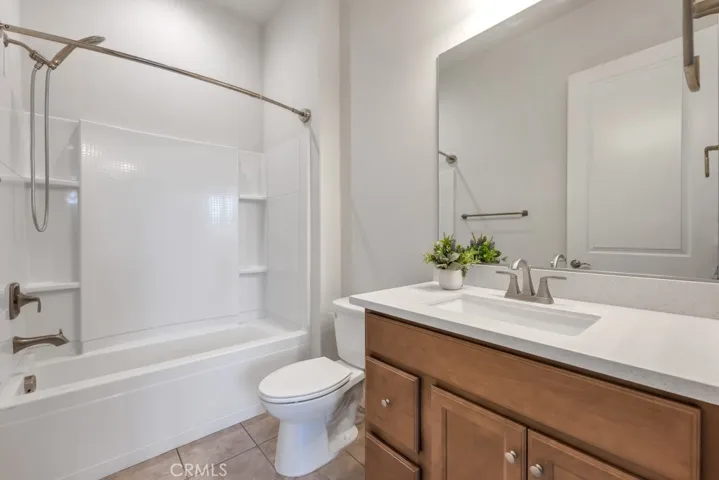 23900 Schoenborn Street, West Hills, California 91304