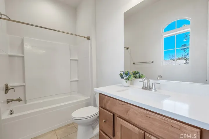 23900 Schoenborn Street, West Hills, California 91304